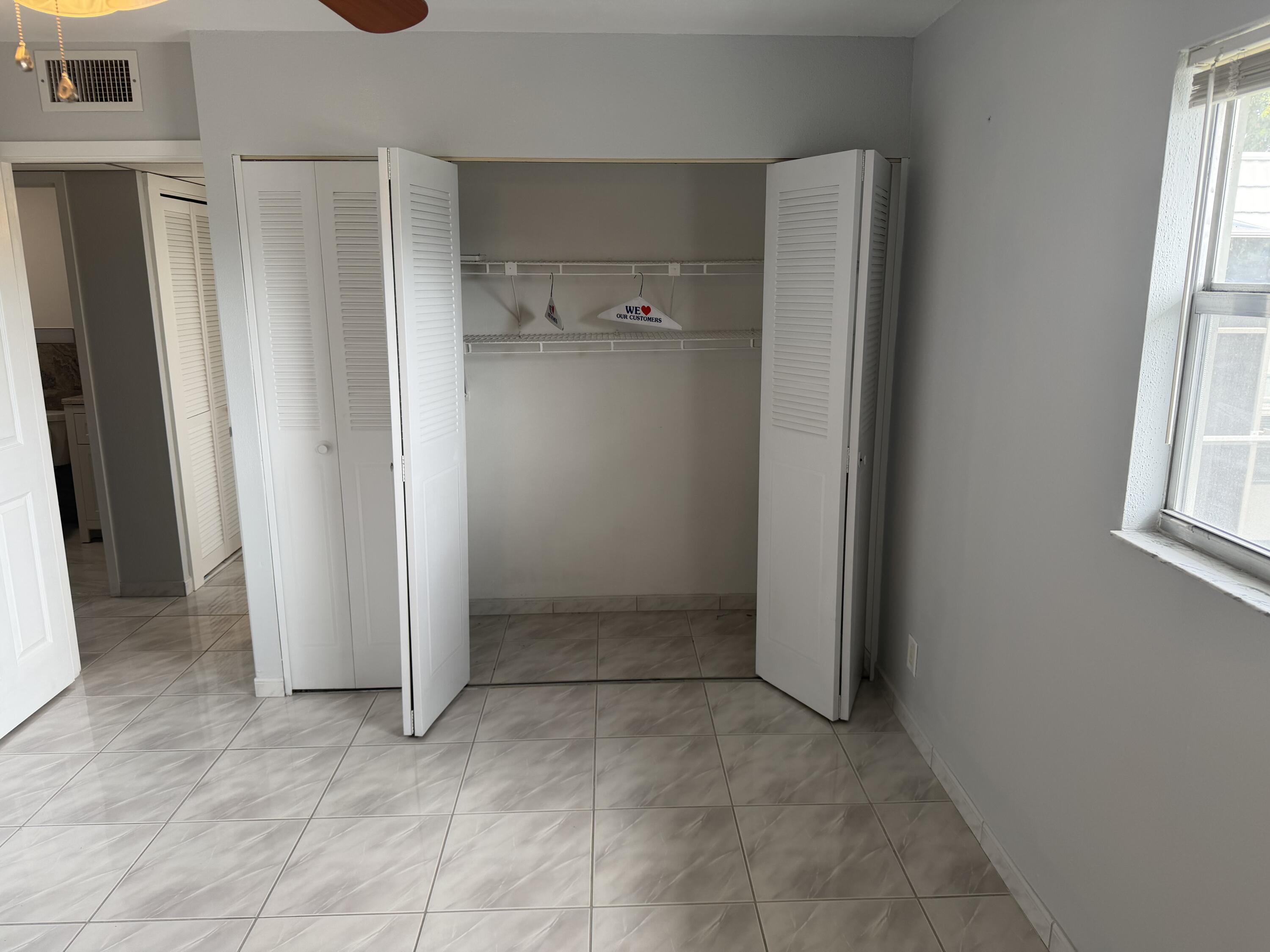 373 Monaco Way, Unit H Delray Beach, FL 33446 - Photo 2 of 9