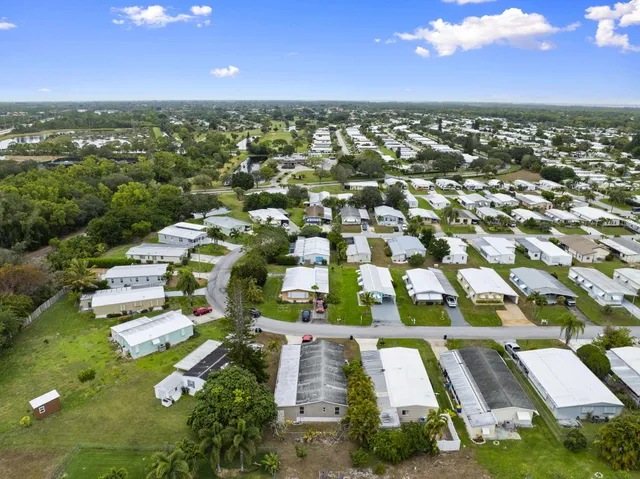$209,500 | 6910 Southeast Congress Street, Hobe Sound, FL 33455