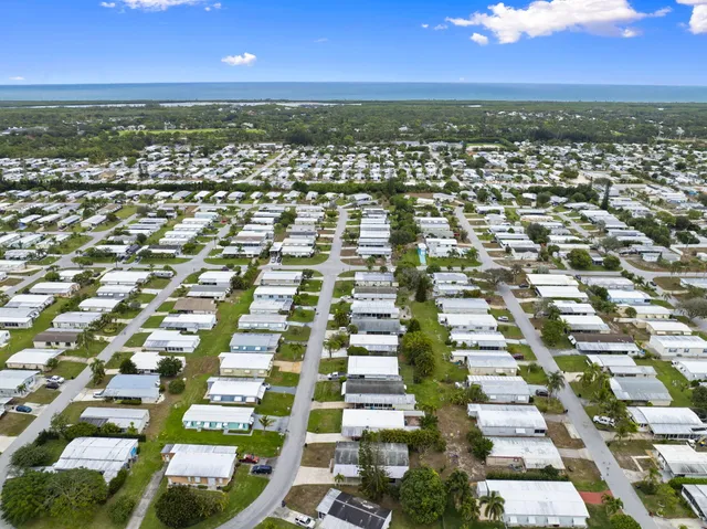 $209,500 | 6910 Southeast Congress Street, Hobe Sound, FL 33455