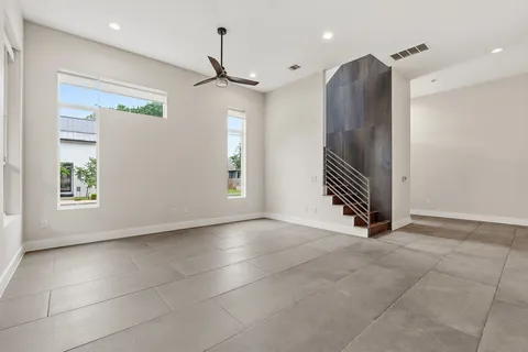 $925,000 | 1307 Clifford Avenue, Austin, TX 78702