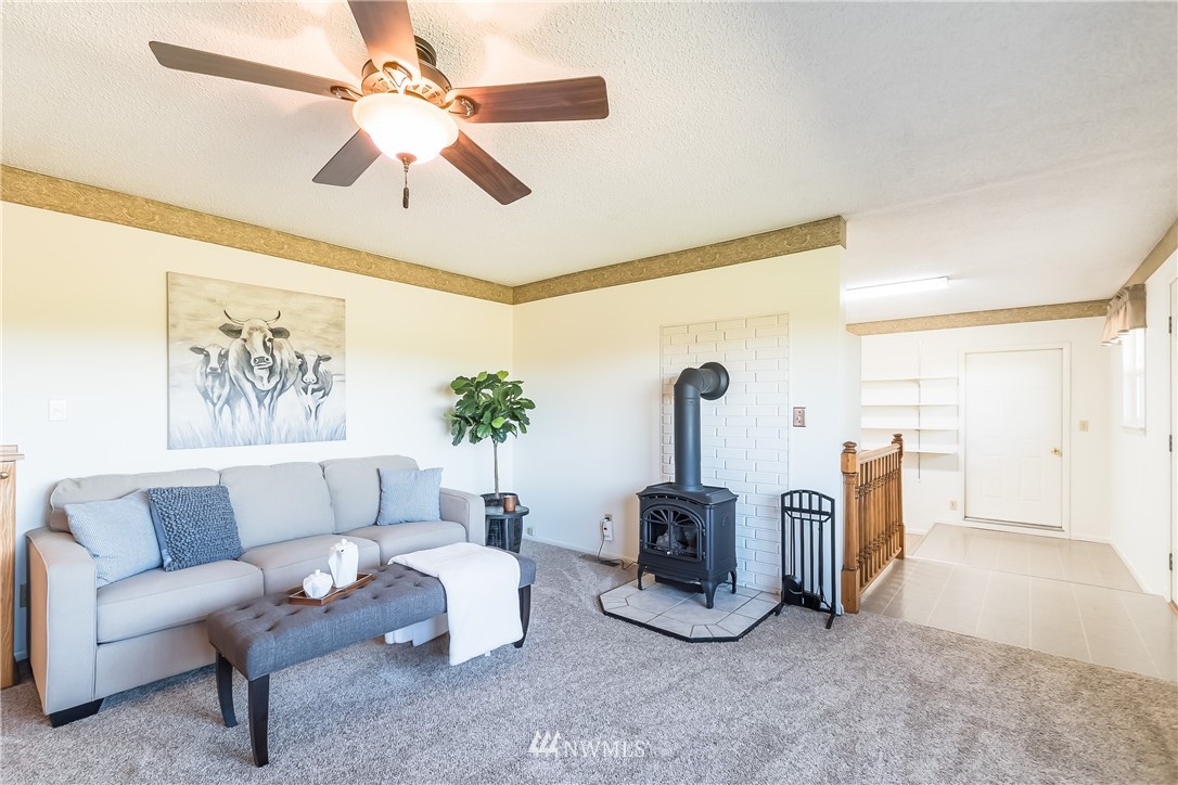 165 West Hemmi Road Bellingham, WA 98226 - Photo 15 of 25
