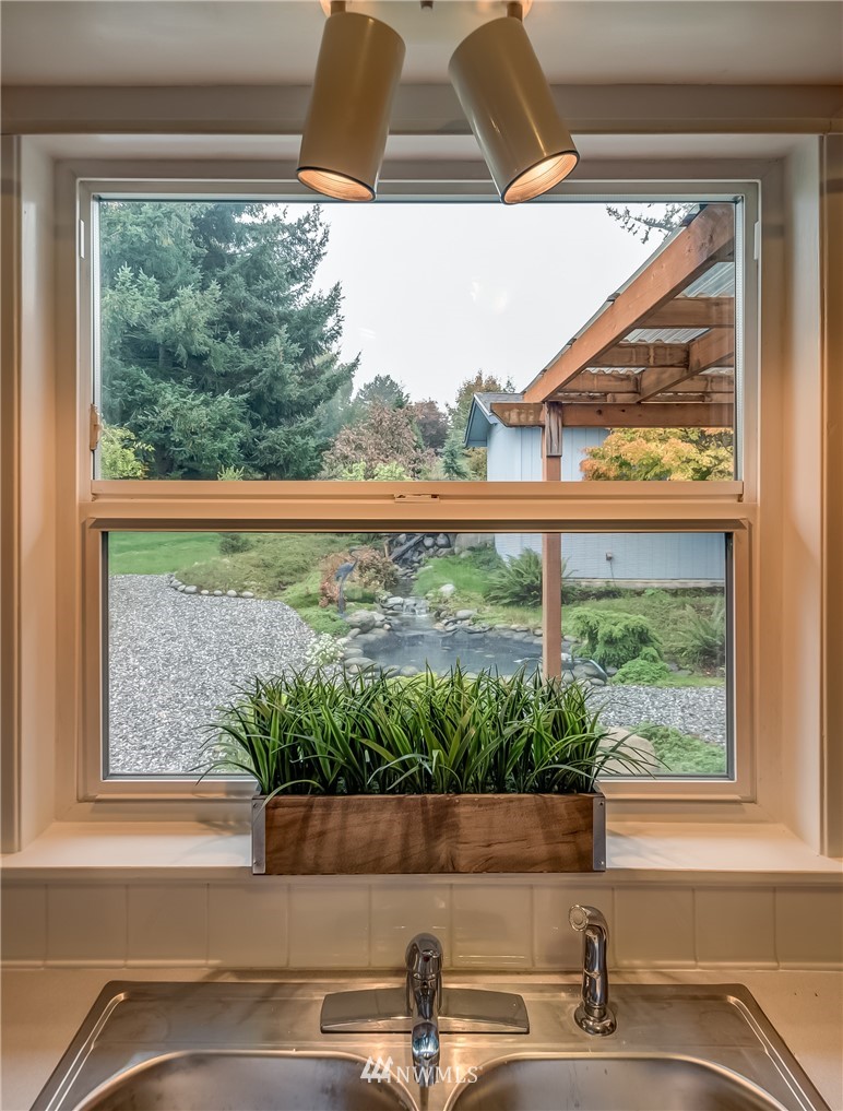 165 West Hemmi Road Bellingham, WA 98226 - Photo 6 of 25