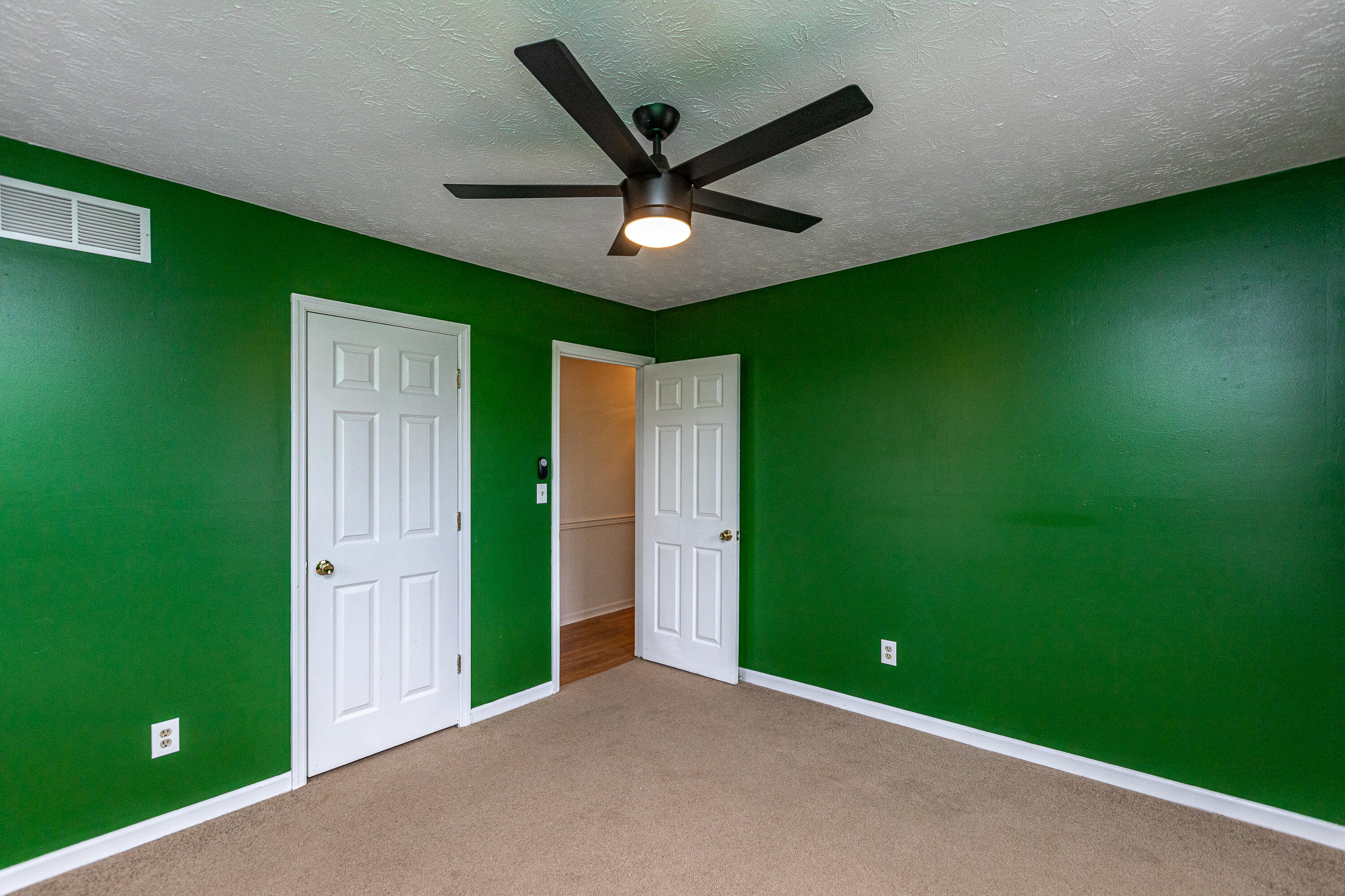 2808 Clays Mill Road Lexington, KY 40503 - Photo 25 of 42 B-20