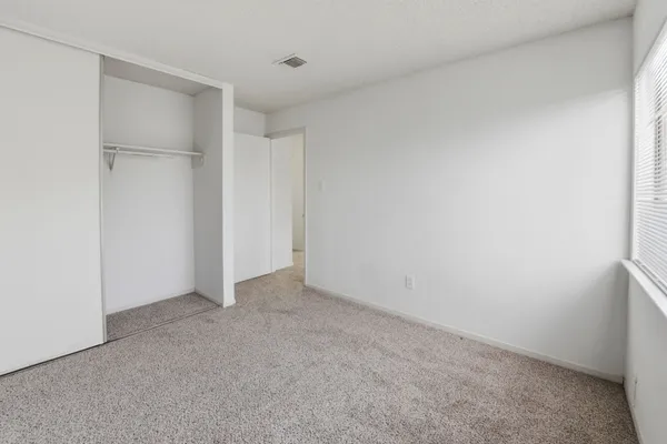 $1,500 | 12027 Willow Trail, Houston, TX 77035