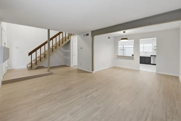 $1,500 | 12027 Willow Trail, Houston, TX 77035
