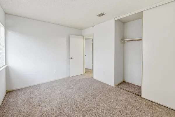 $1,500 | 12027 Willow Trail, Houston, TX 77035