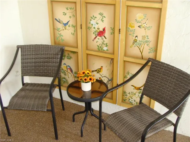 $394,900 | 4802 Lakewood Boulevard, Naples, FL 34112