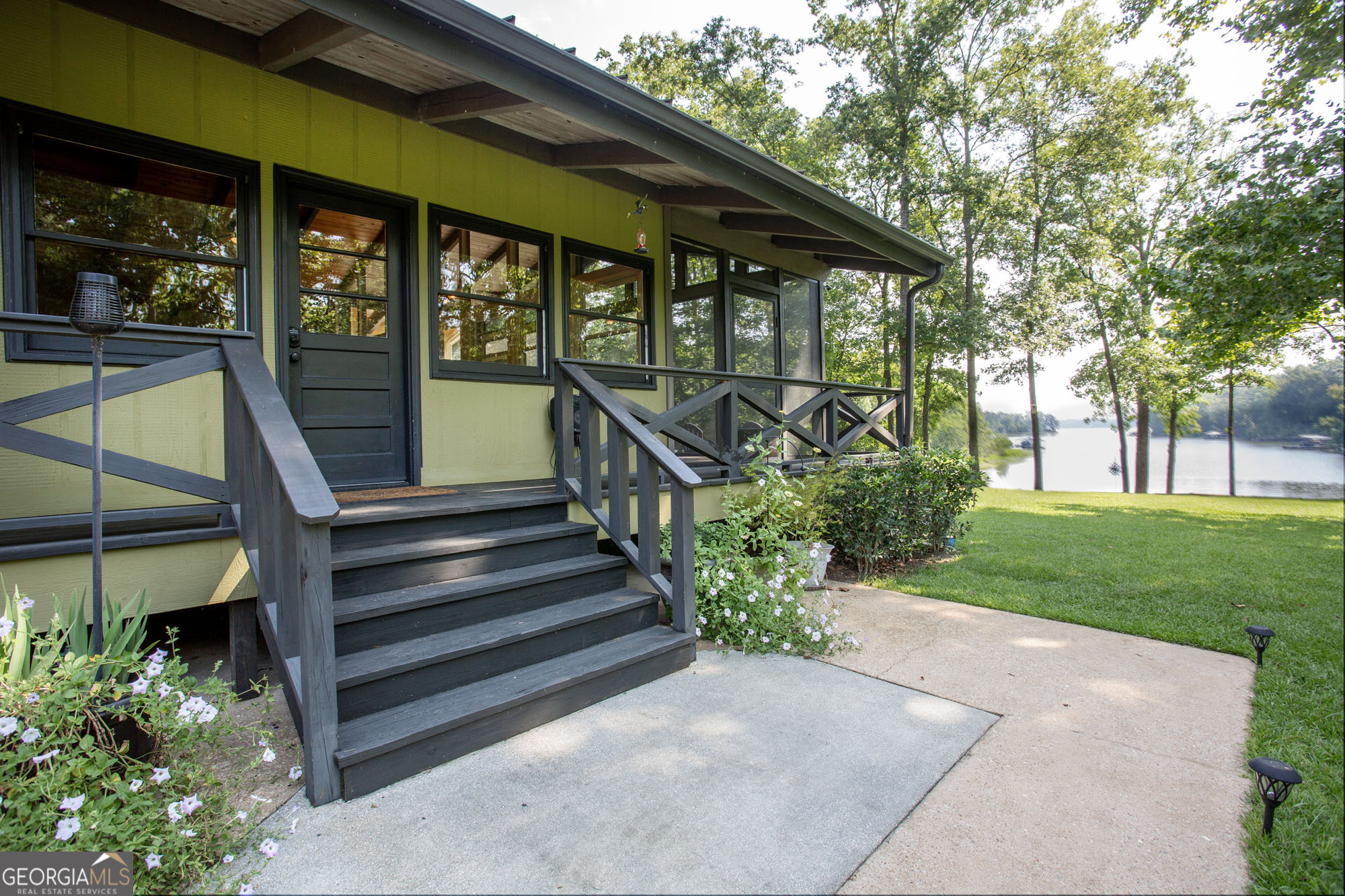 1477 Powell Trace Abbeville, AL 36310 - Photo 3 of 57