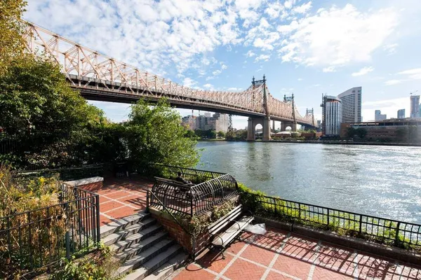 $8,500 | 240 East 47th Street, Unit 30C | Midtown East