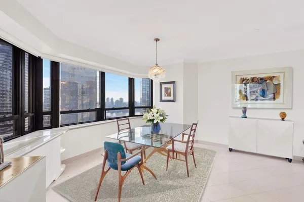 $8,500 | 240 East 47th Street, Unit 30C | Midtown East