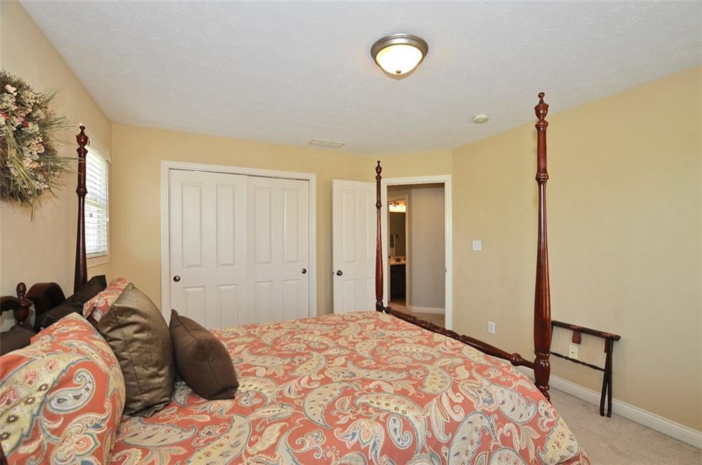 13098 Overview Drive, Unit 5E Fishers, IN 46037 - Photo 24 of 36