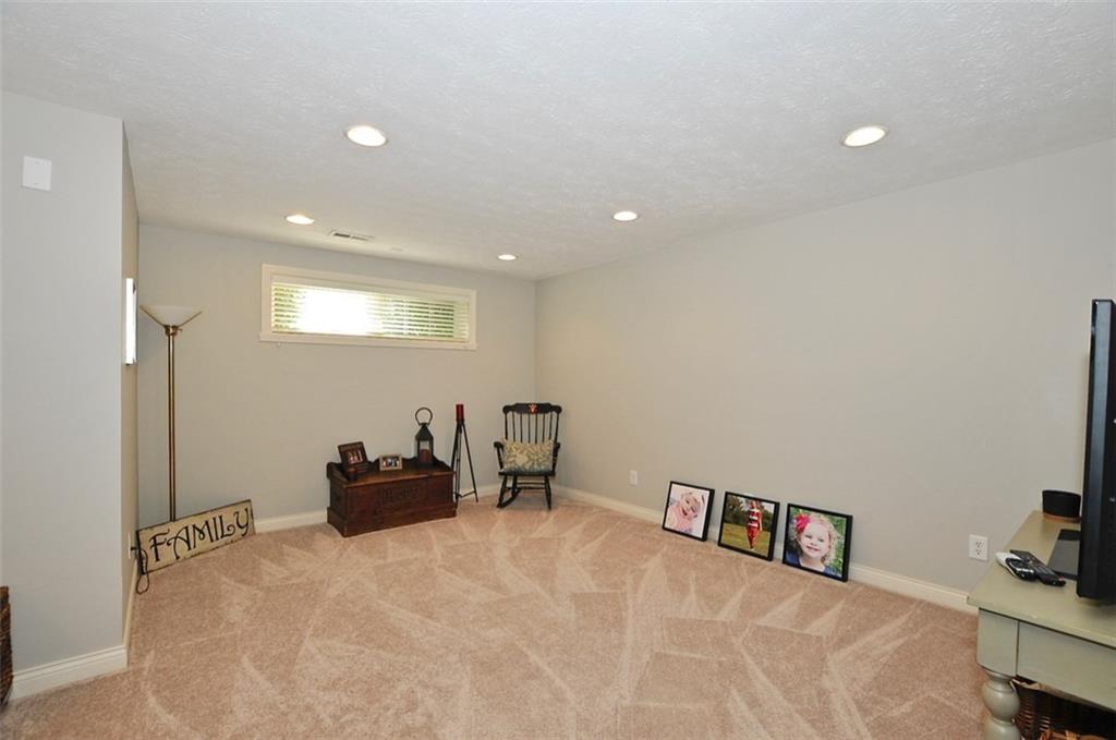 13098 Overview Drive, Unit 5E Fishers, IN 46037 - Photo 28 of 36