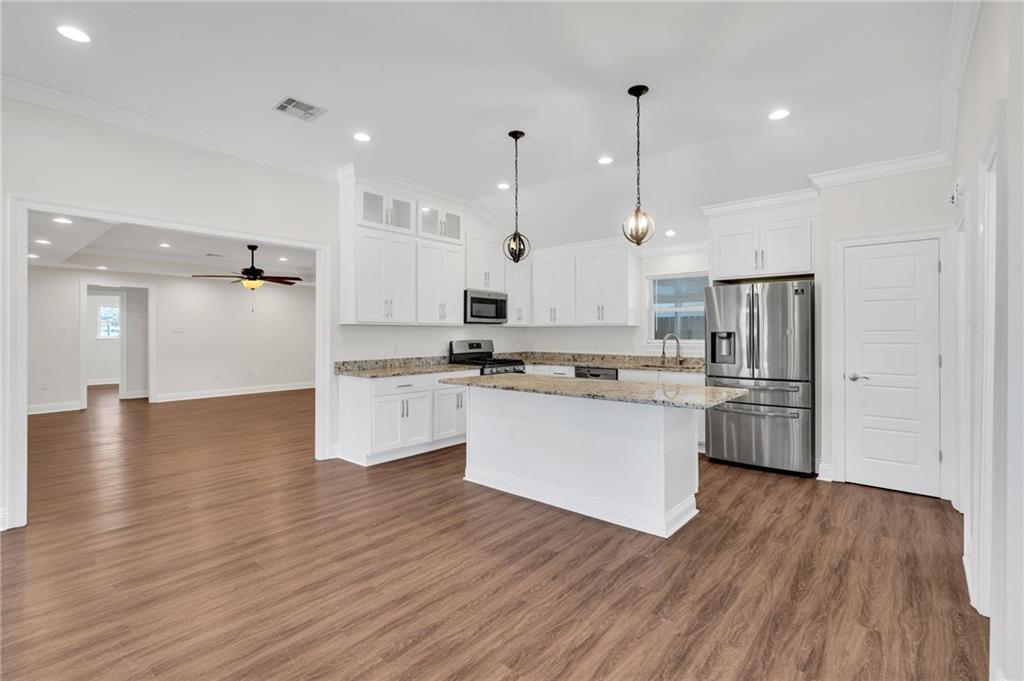 2813 Mumphrey Road Chalmette, LA 70043 - Photo 5 of 31 Gallery Image 5