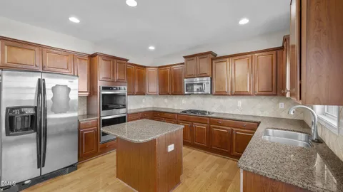 a view of livingroom with kitchen