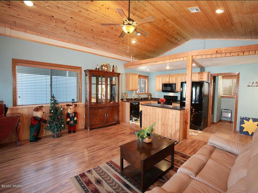 8208 Rainbow Loop, Unit 496 Show Low, AZ 85901 - Photo 8 of 20