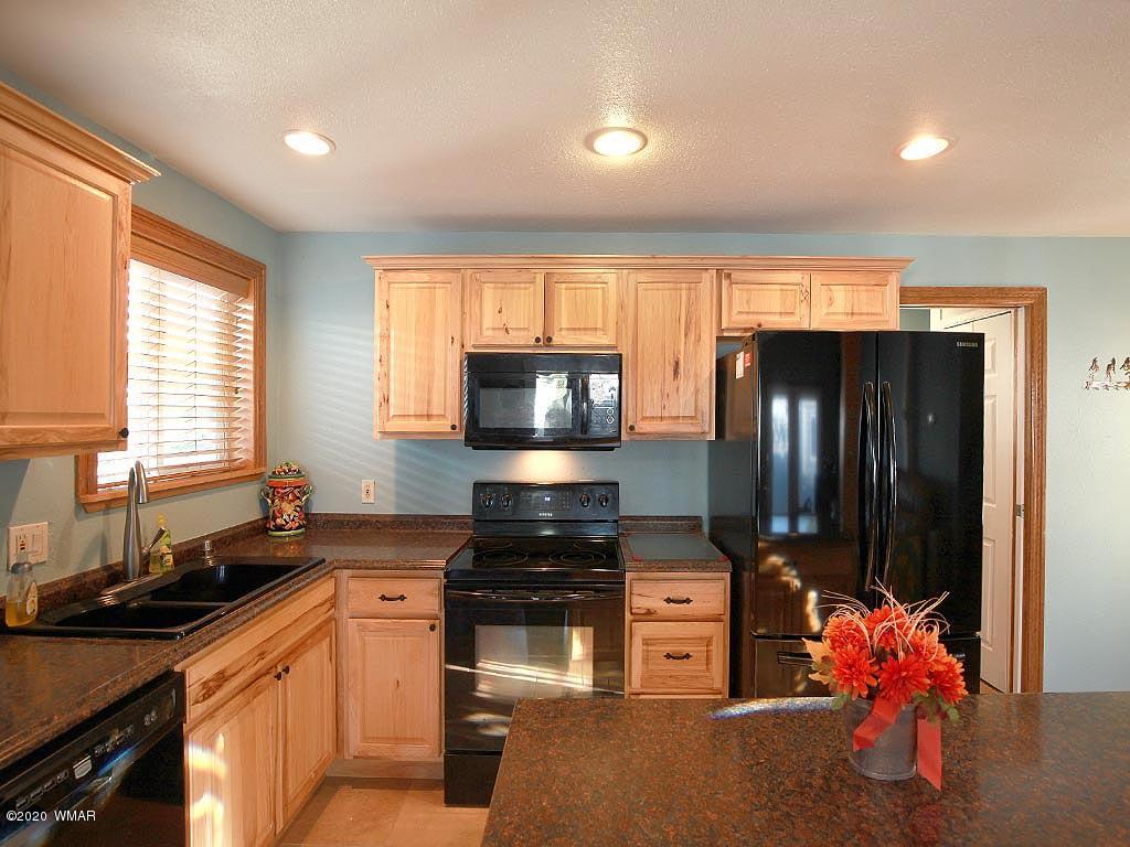 8208 Rainbow Loop, Unit 496 Show Low, AZ 85901 - Photo 10 of 20