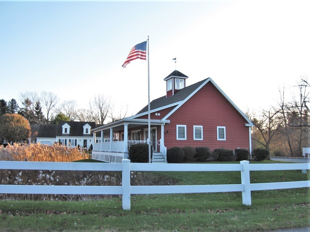 18 Intervale Farm Lane, Northborough, MA 01532 Compass