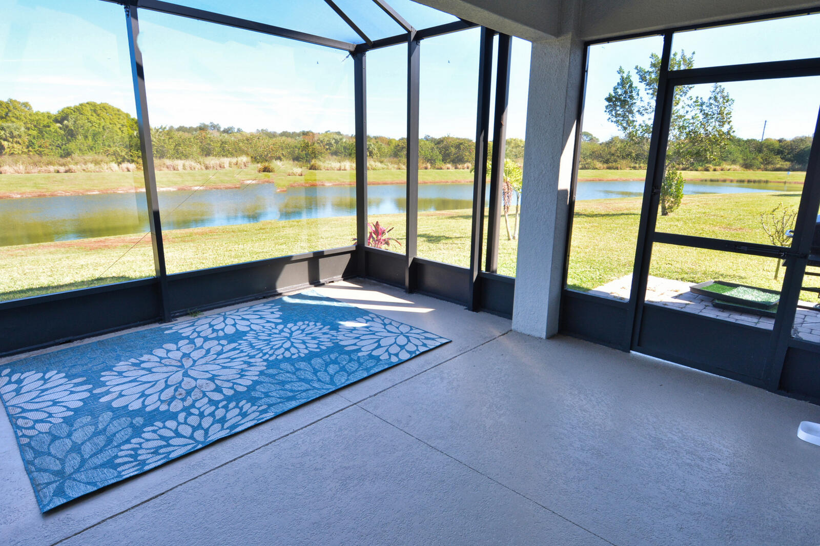3524 Carriage Pointe Circle Fort Pierce, FL 34981 - Photo 47 of 55 a living room with a large window