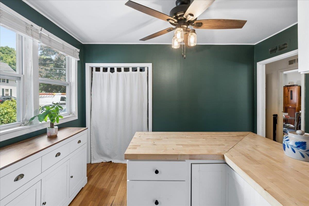 44 Allison Street Concord, NH 03301 - Photo 8 of 57