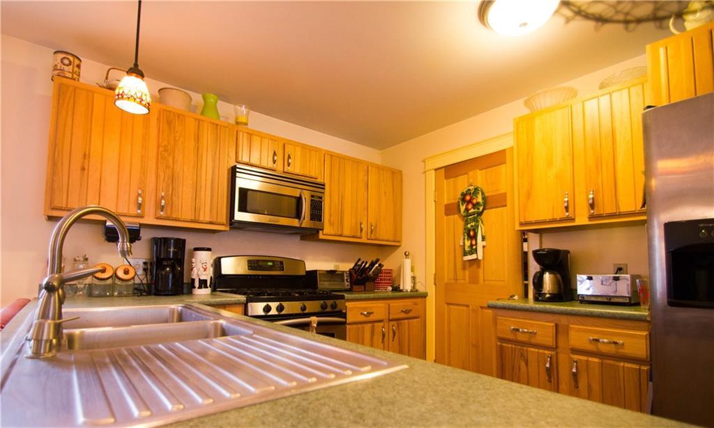 43 South Dondero Road Chelsea, ME 04330 - Photo 9 of 26 Kitchen with SS appliances.