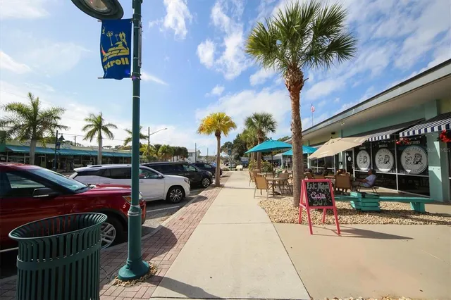 $269,900 | 3917 Cape Haze Drive, Unit 601, Rotonda West, FL 33947