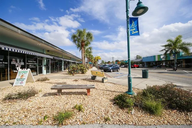 $269,900 | 3917 Cape Haze Drive, Unit 601, Rotonda West, FL 33947