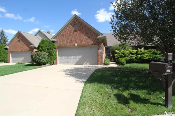 $210,000 | 504 Brooks Hollow Court, Dundee, MI 48131
