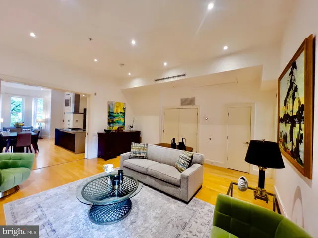 $924,900 | 1516 R Street Northwest, Unit 2, Washington, DC 20009