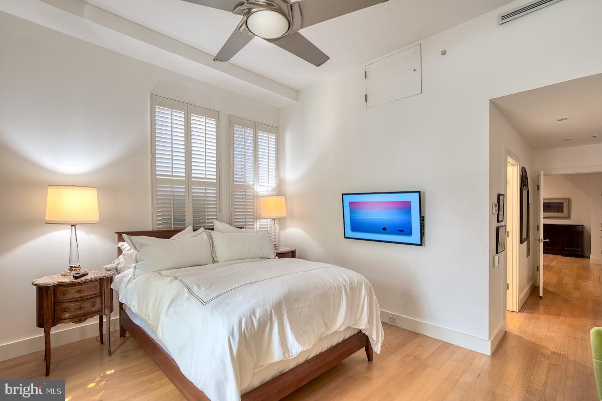 1516 R Street Northwest, Unit 2 Washington, DC 20009 - Photo 24 of 31