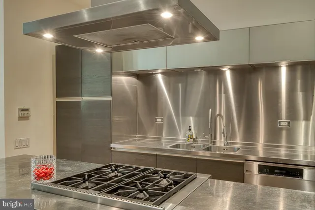 $924,900 | 1516 R Street Northwest, Unit 2, Washington, DC 20009