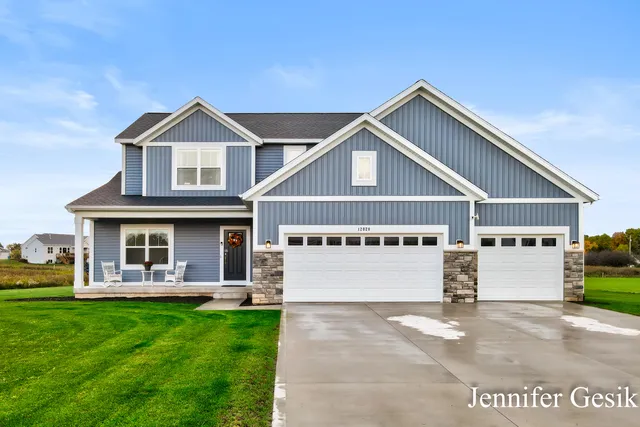 $639,900 | 12020 Alden Court Northeast, Lowell, MI 49331