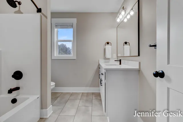 $639,900 | 12020 Alden Court Northeast, Lowell, MI 49331