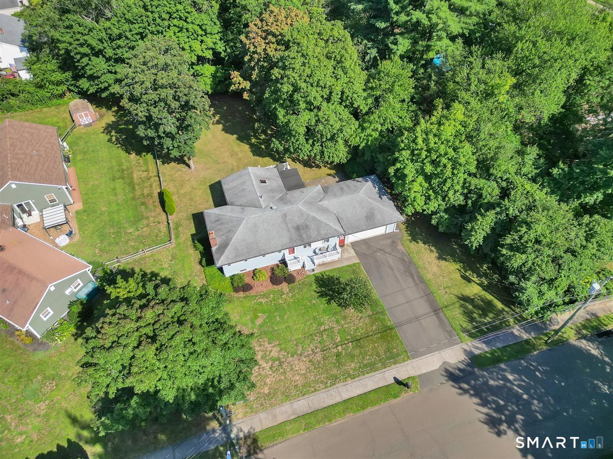 28 Centerbrook Road North Haven, CT 06473 - Photo 39 of 39 Gallery Image 39