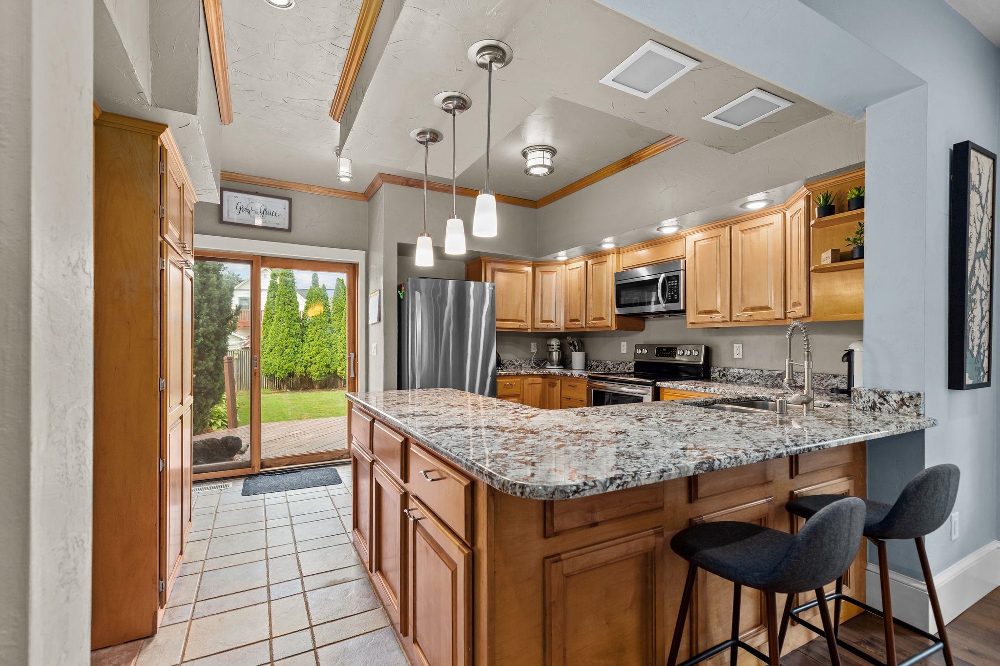 414 East Spring Street Appleton, WI 54911 - Photo 11 of 31 Gallery Image 11