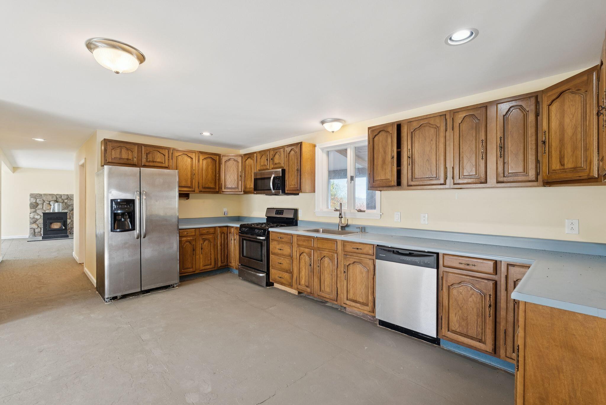 58 Deer Hill Road Waterford, ME 04088 - Photo 10 of 72 40_DSC04057