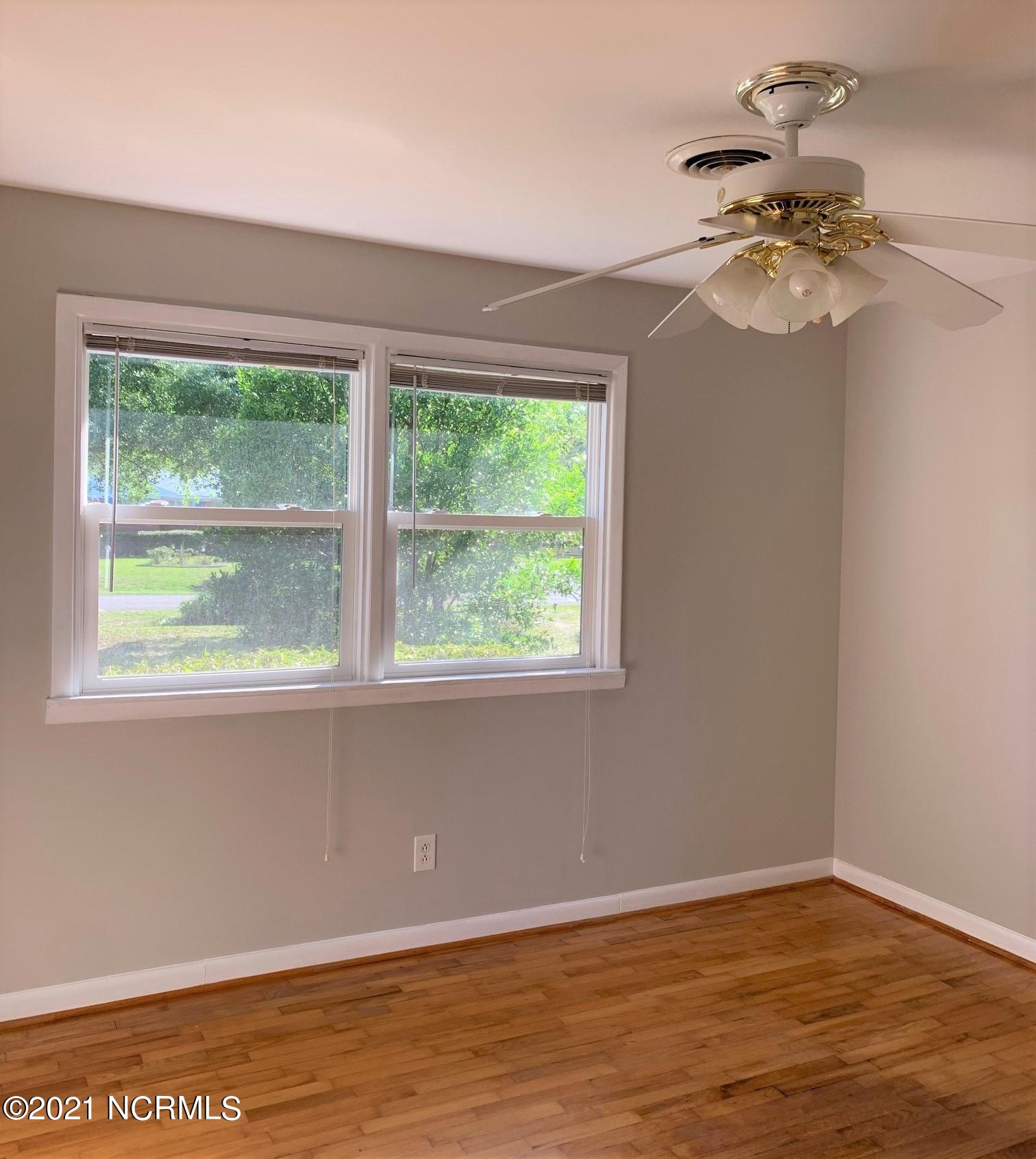 213 2 Chopt Road Wilmington, NC 28405 - Photo 21 of 28 33