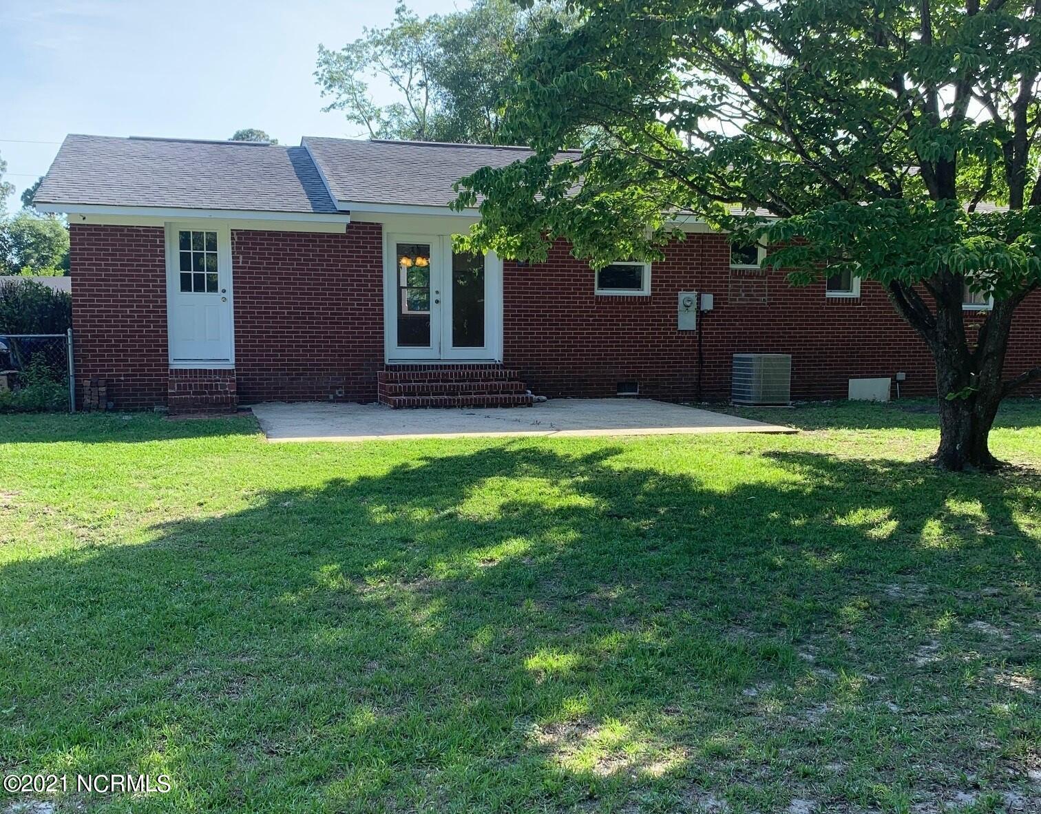 213 2 Chopt Road Wilmington, NC 28405 - Photo 25 of 28 24