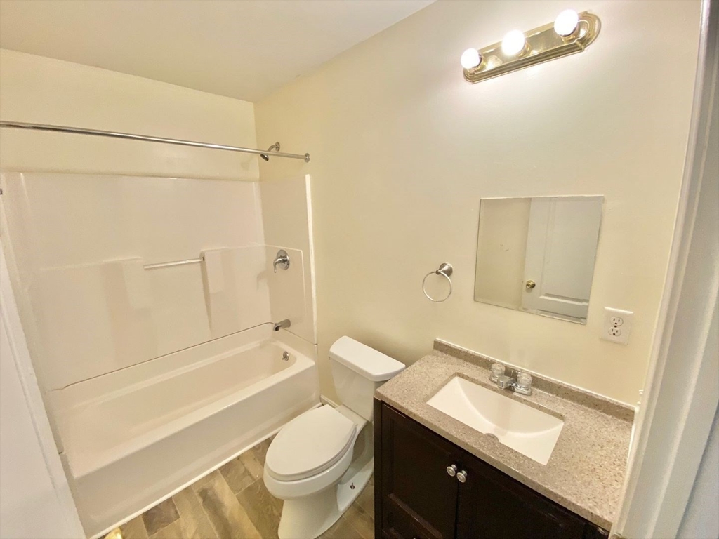 93 Orleans Street, Unit 93 Springfield, MA 01109 - Photo 16 of 21