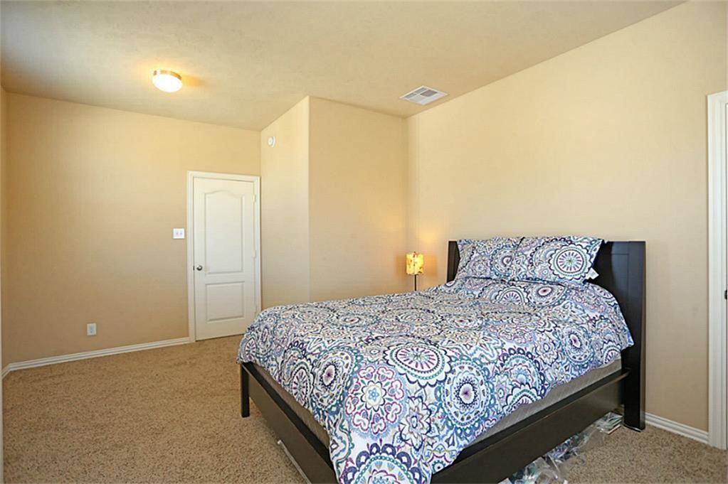 2710 Diamond Vista Lane Rosharon, TX 77583 - Photo 16 of 32 Gallery Image 16