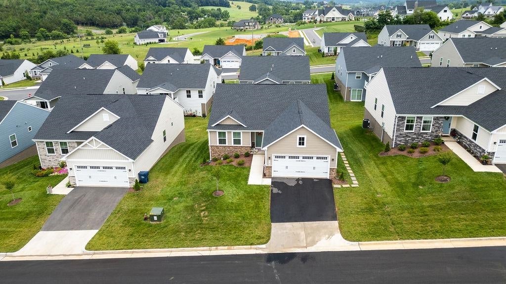 3725 Roxburgh Street Harrisonburg, VA 22801 - Photo 4 of 60 Gallery Image 4