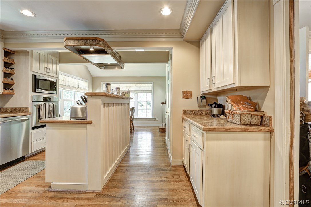 11104 Warren View Road Henrico, VA 23233 - Photo 18 of 49 Gallery Image 18