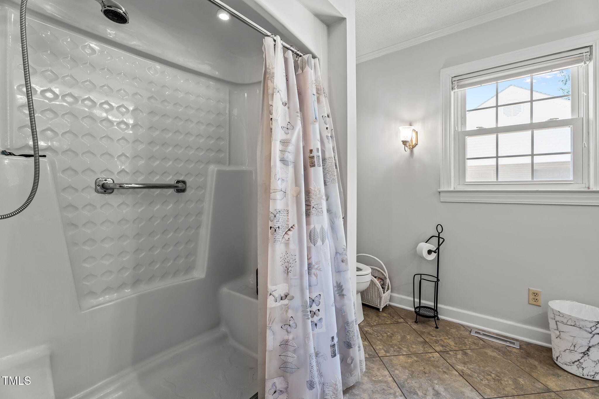 919 Drag Strip Road Benson, NC 27504 - Photo 21 of 54 Owner's suite bath on main floor