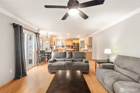 $769,999 | 3918 Norpoint Way Northeast, Tacoma, WA 98422
