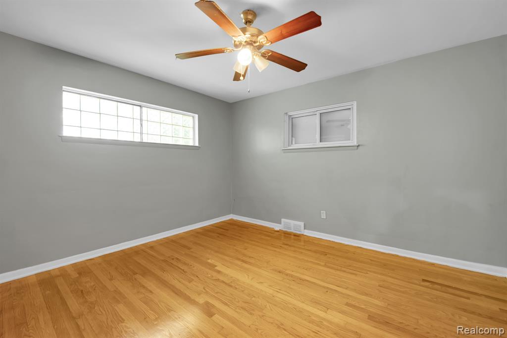 15760 Greenfield Road Detroit, MI 48227 - Photo 21 of 29