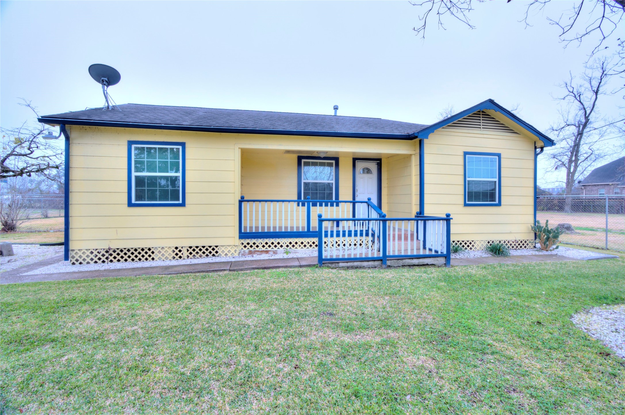 2422 Lone Oak Road Houston, TX 77093 - Photo 15 of 22