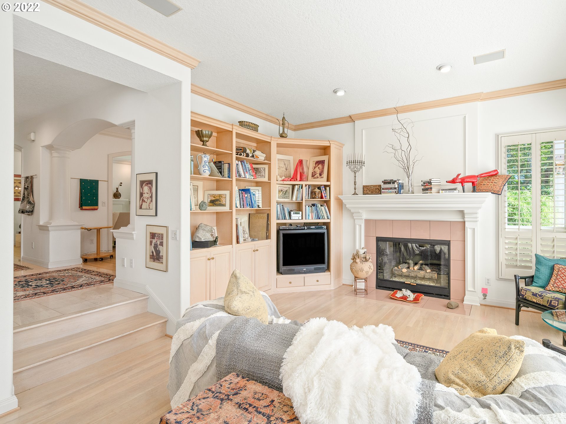 839 Southwest Regency Place Portland, OR 97225 - Photo 12 of 32 Family Room