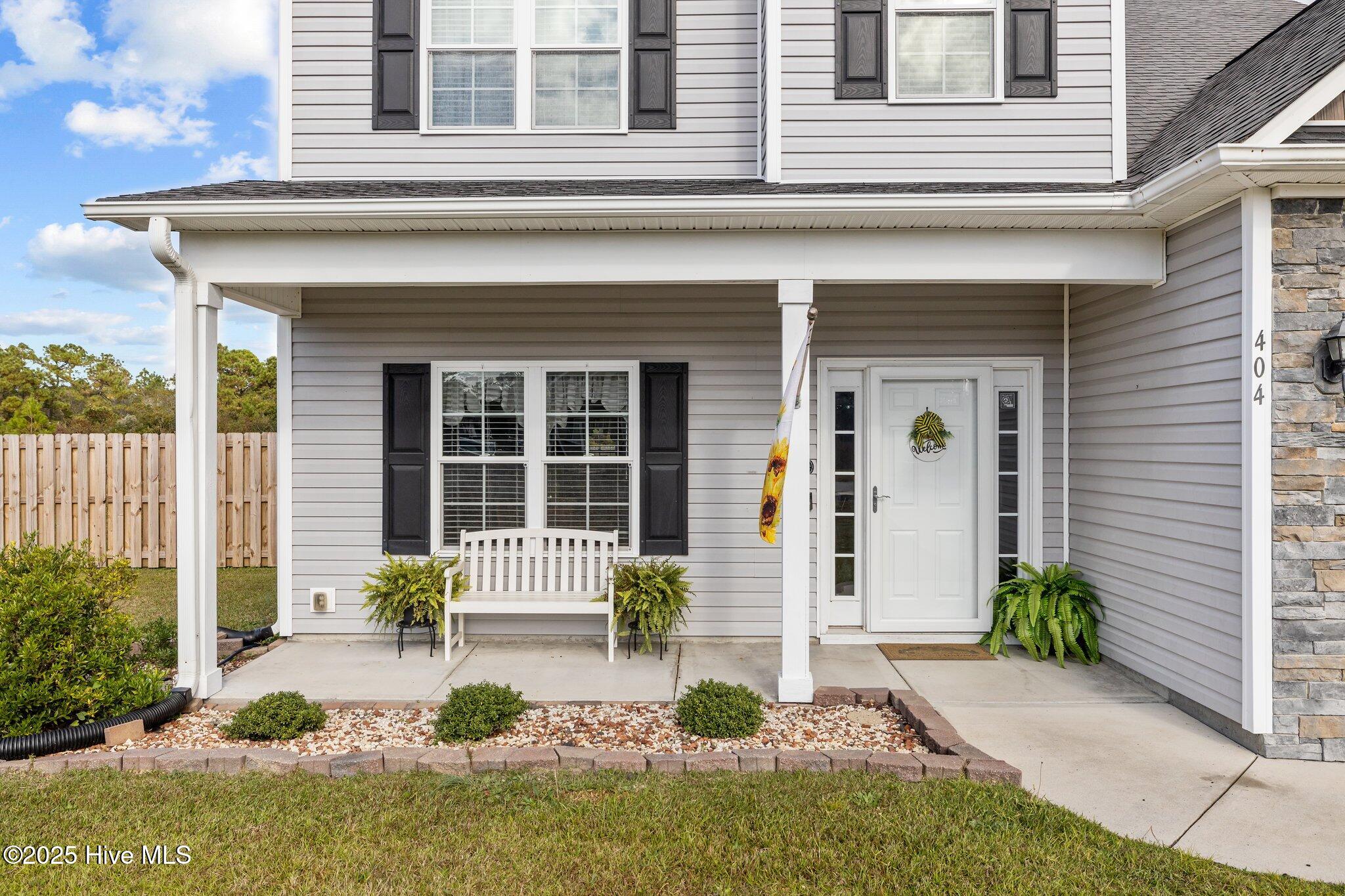 404 Inverness Drive Hubert, NC 28539 - Photo 4 of 54 42-web-or-mls-1S3A8363