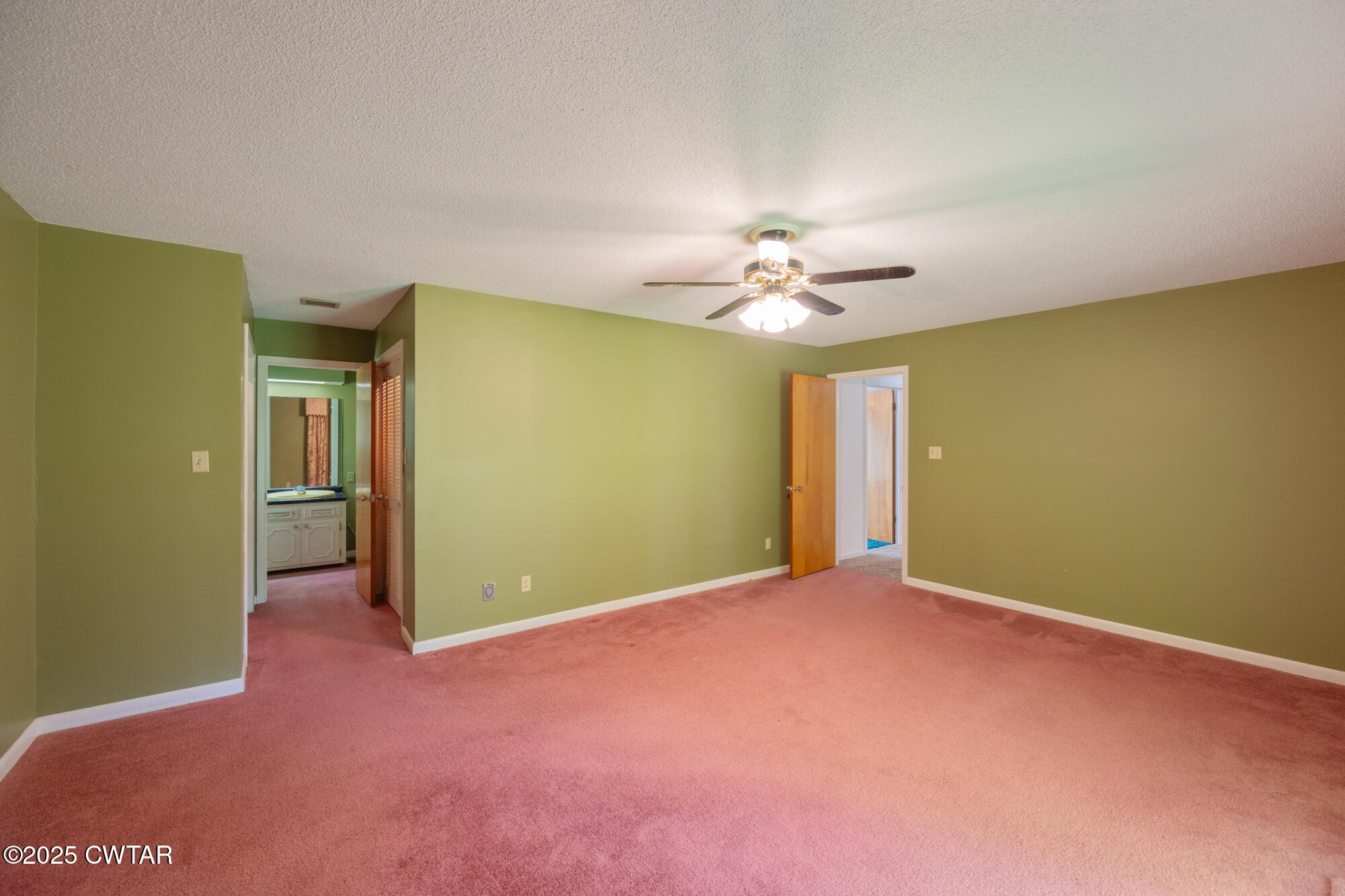 210 Martin Lane Decaturville, TN 38329 - Photo 14 of 48 DSC_9132