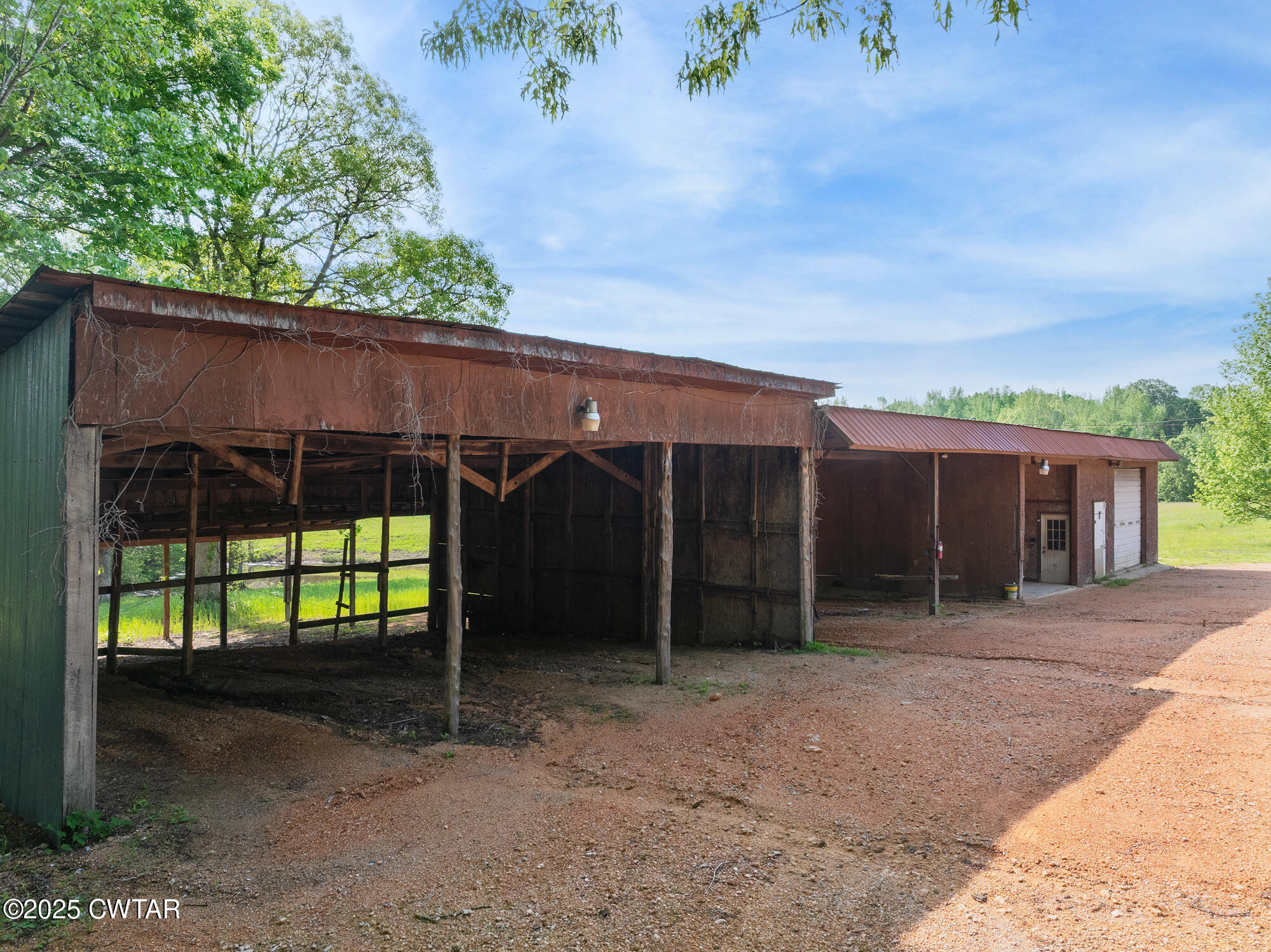 210 Martin Lane Decaturville, TN 38329 - Photo 26 of 48 DJI_20250430091830_0193_D