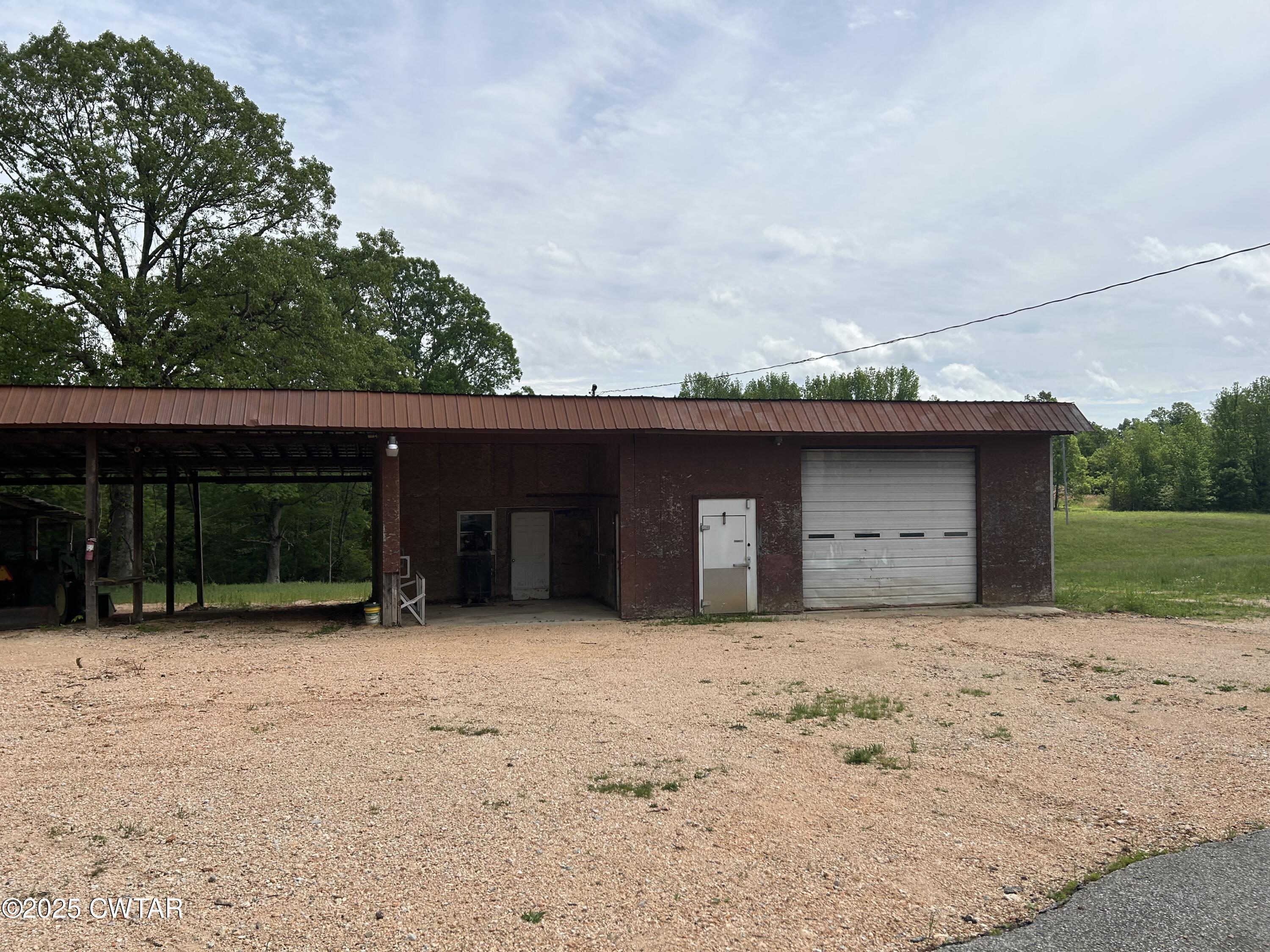 210 Martin Lane Decaturville, TN 38329 - Photo 38 of 48 IMG_0532